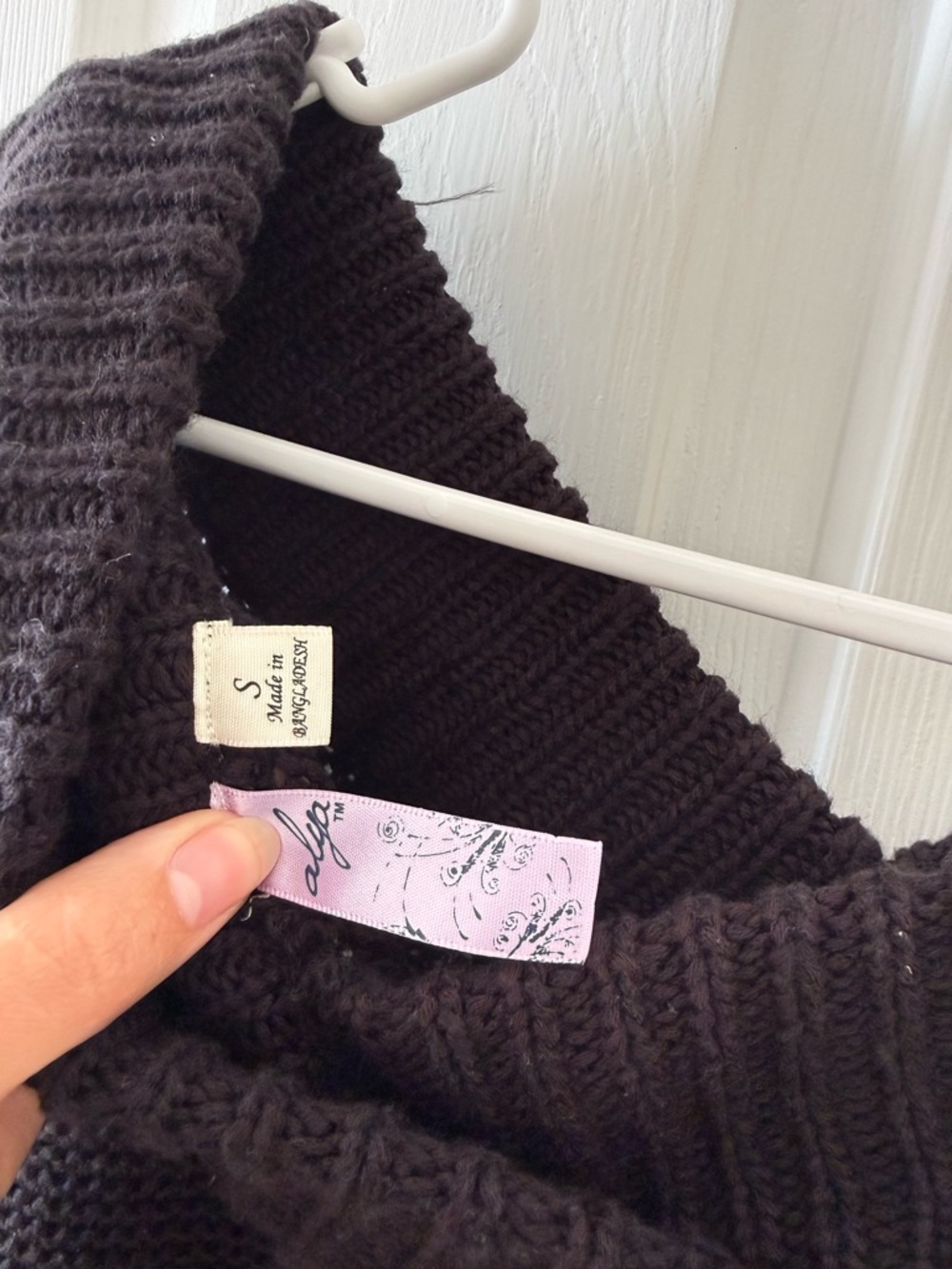 Alyx Black V‑Neck Knit Sweater - Picture 2 of 3